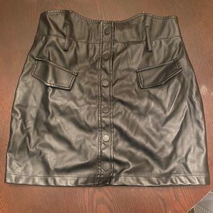 Nanamacs Faux Leather Button Skirt